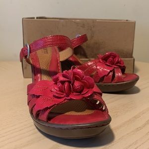 LIKE NEW Born Cornflower Heels